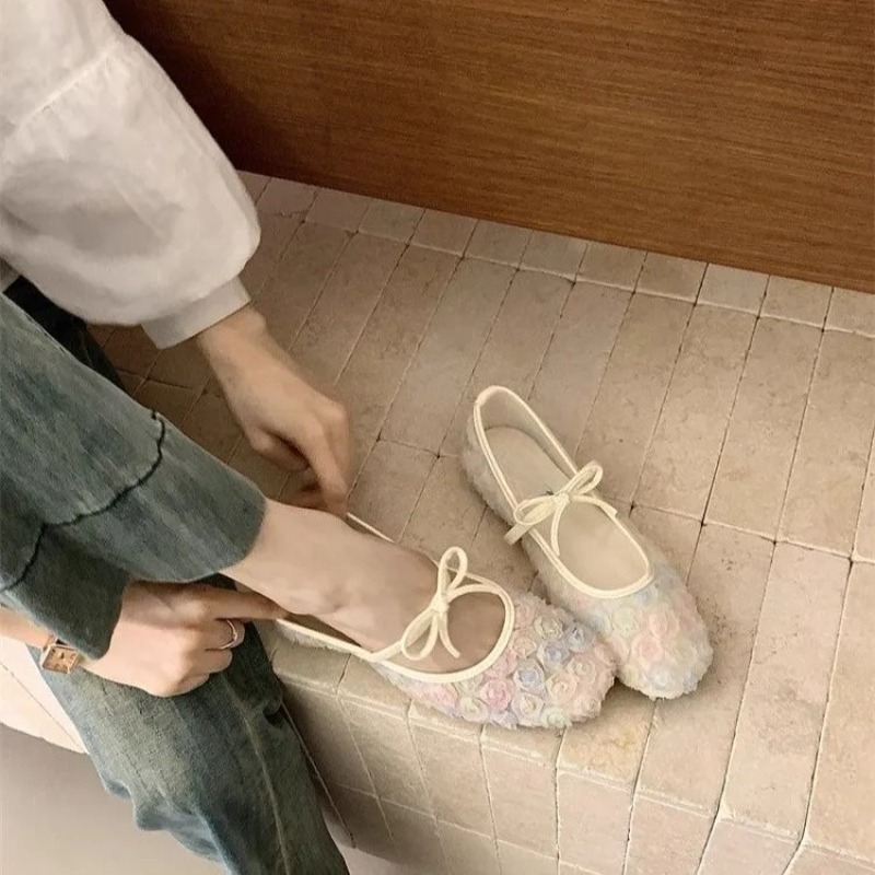 Nazik Yeni Çin Gülü Fileli Mar - Women'S Fashion Spring Summer 2026 incelemesi ve fiyatı